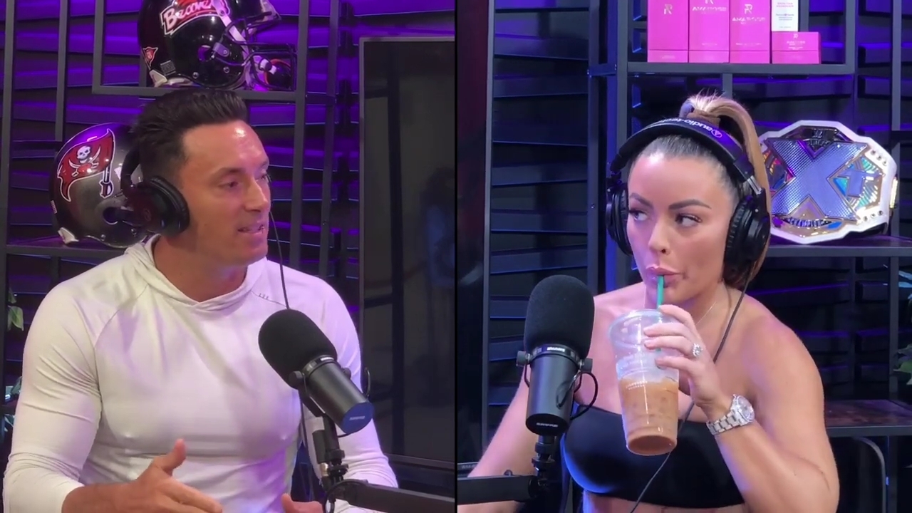 x2mate_com-Power_Alphas_Podcast__Episode_2_28Mandy_Saccomanno__mp40438.jpg
