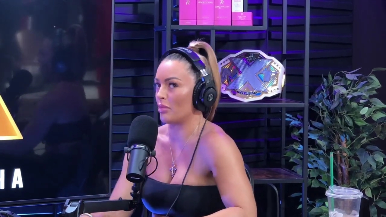 x2mate_com-Power_Alphas_Podcast__Episode_2_28Mandy_Saccomanno__mp40752.jpg