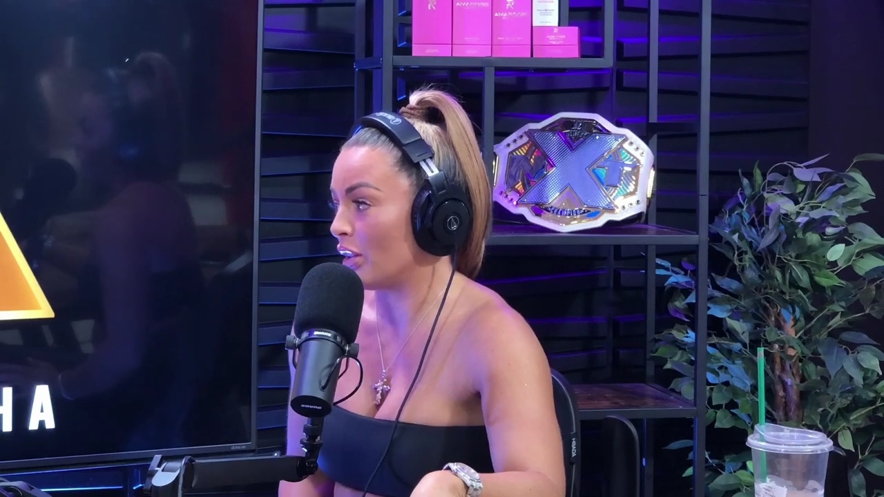 x2mate_com-Power_Alphas_Podcast__Episode_2_28Mandy_Saccomanno__mp40770.jpg