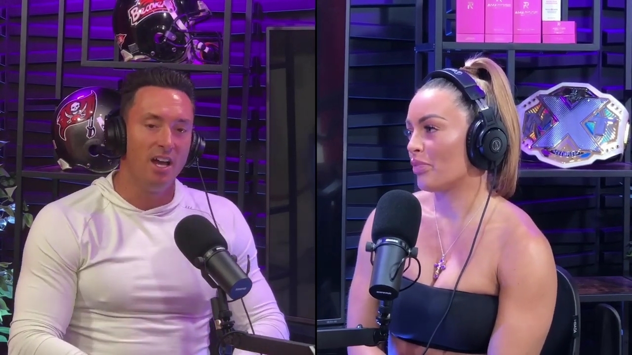 x2mate_com-Power_Alphas_Podcast__Episode_2_28Mandy_Saccomanno__mp40901.jpg