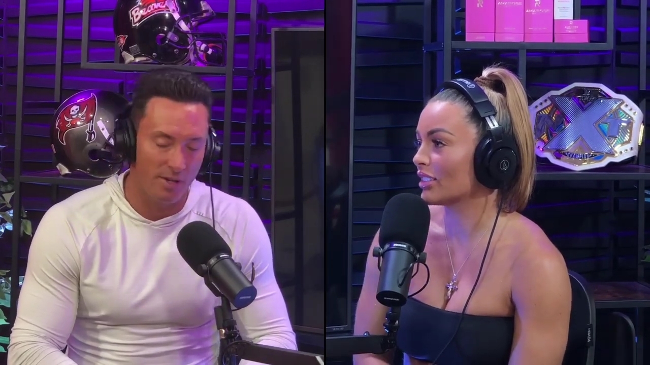 x2mate_com-Power_Alphas_Podcast__Episode_2_28Mandy_Saccomanno__mp40947.jpg