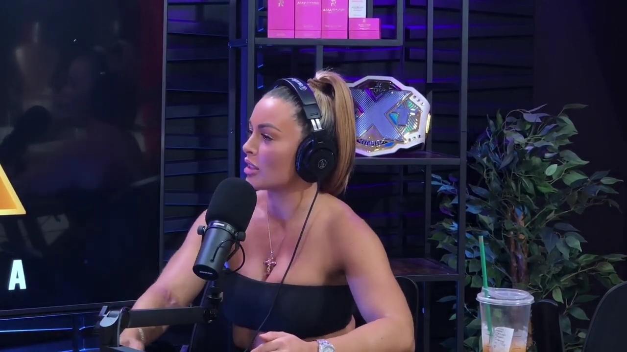 x2mate_com-Power_Alphas_Podcast__Episode_2_28Mandy_Saccomanno__mp41872.jpg