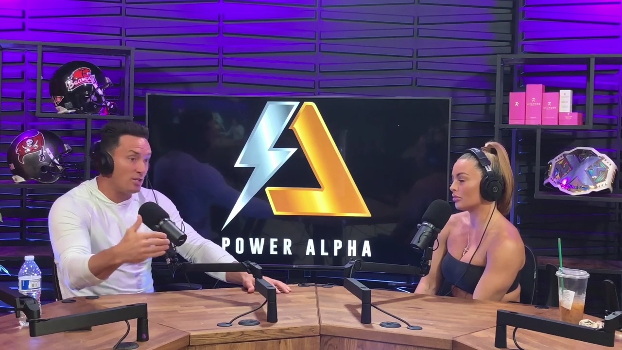 x2mate_com-Power_Alphas_Podcast__Episode_2_28Mandy_Saccomanno__mp42052.jpg