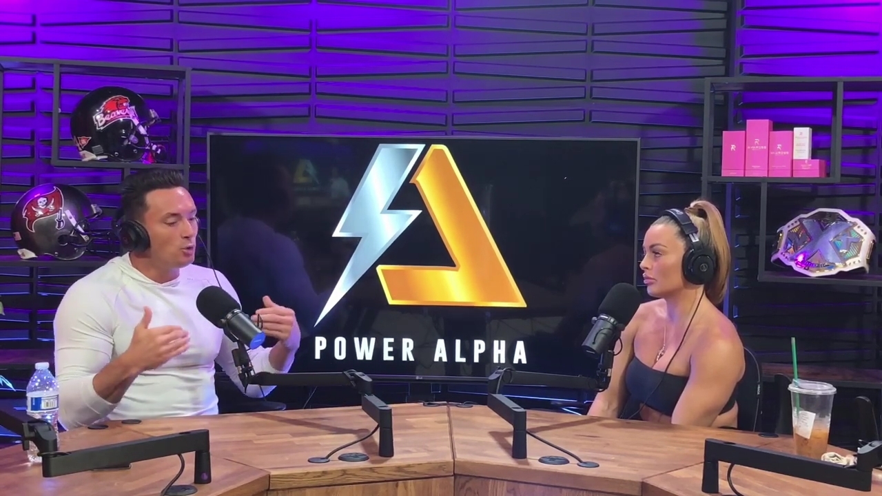 x2mate_com-Power_Alphas_Podcast__Episode_2_28Mandy_Saccomanno__mp42056.jpg