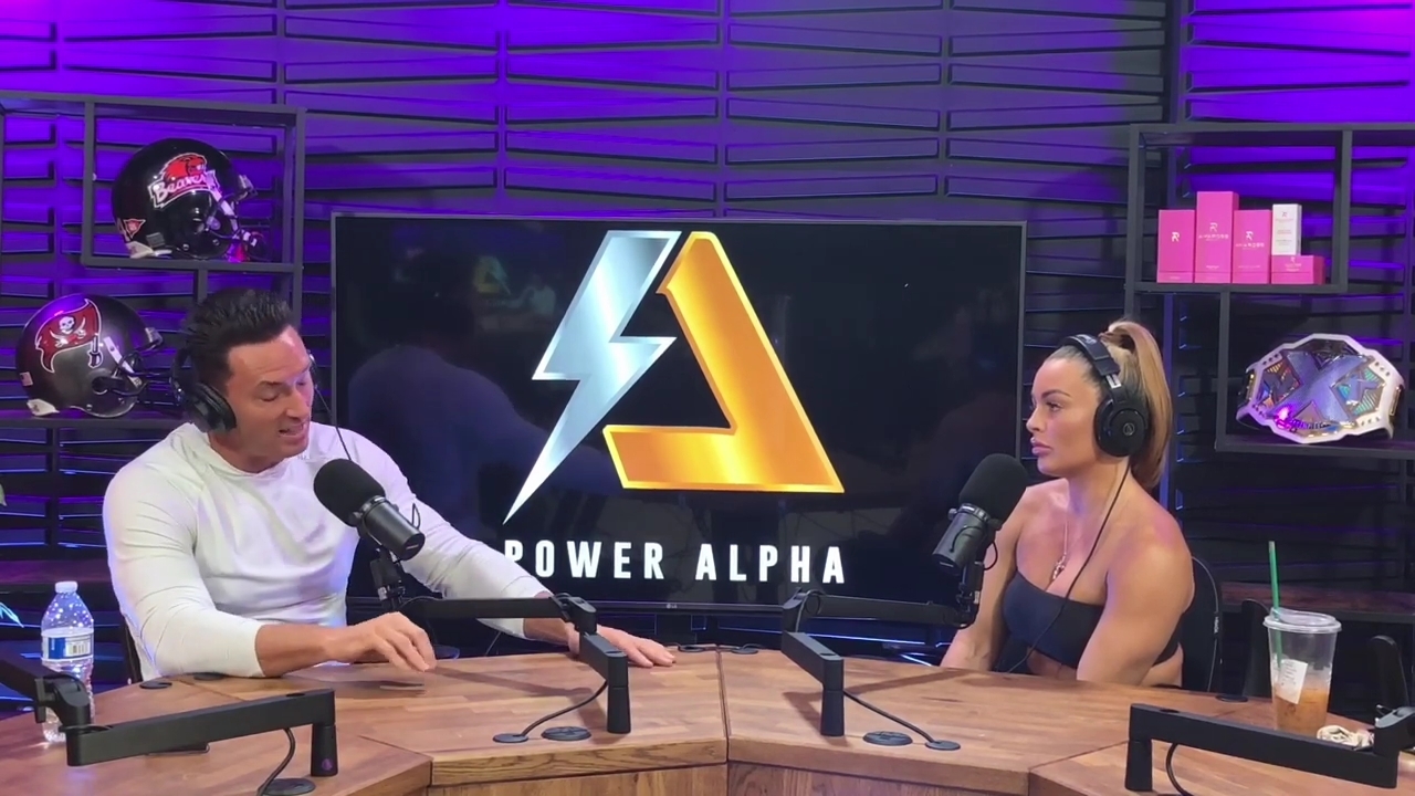 x2mate_com-Power_Alphas_Podcast__Episode_2_28Mandy_Saccomanno__mp42060.jpg