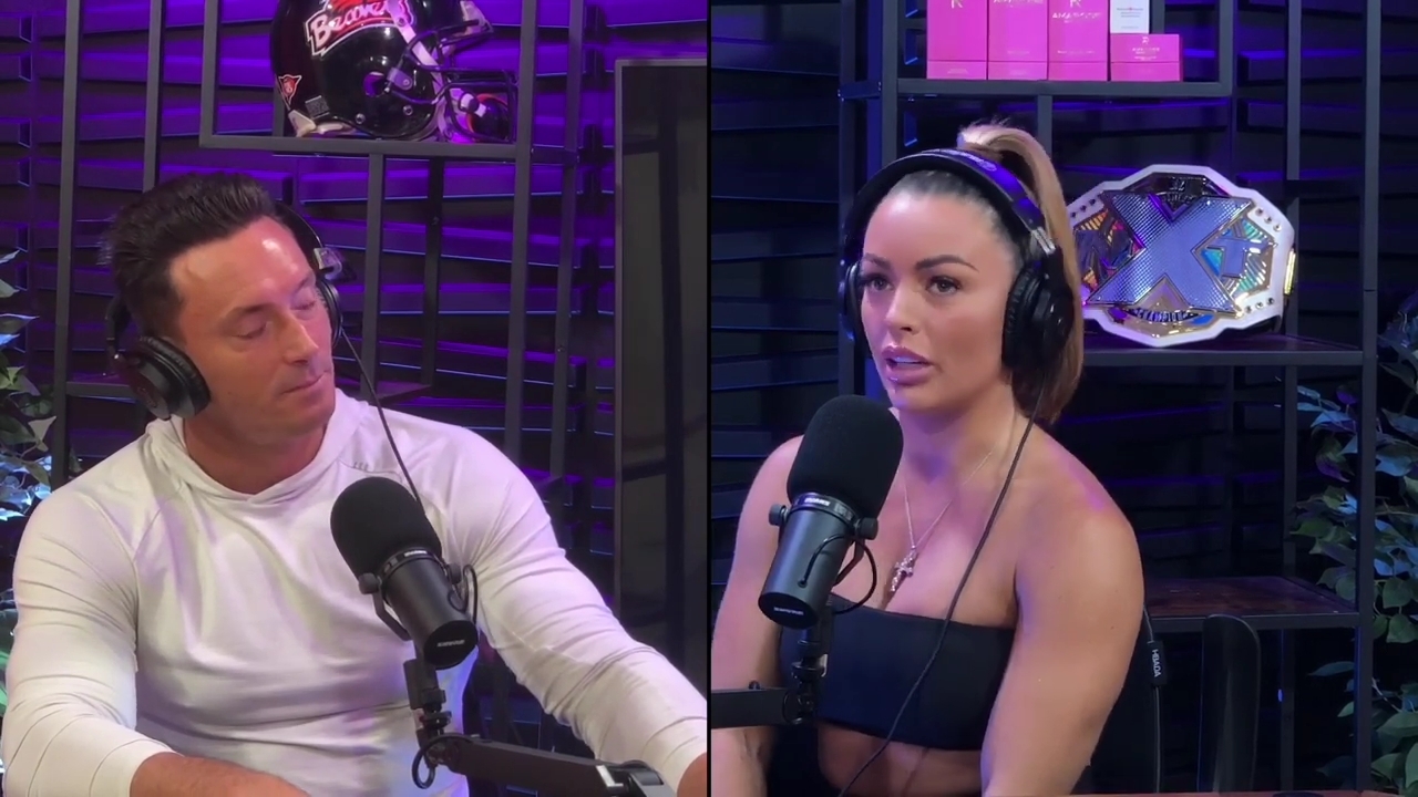 x2mate_com-Power_Alphas_Podcast__Episode_2_28Mandy_Saccomanno__mp42075.jpg