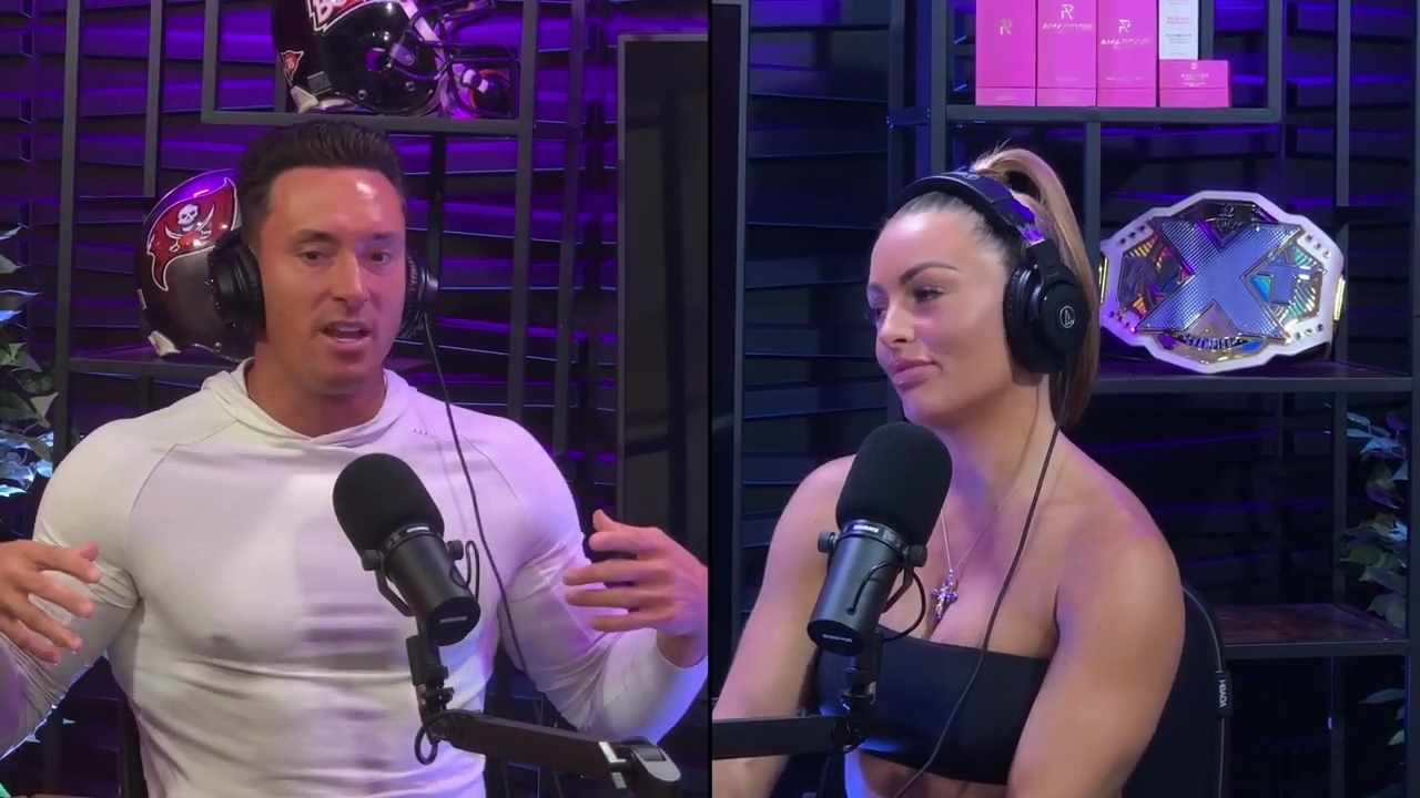 x2mate_com-Power_Alphas_Podcast__Episode_2_28Mandy_Saccomanno__mp42571.jpg