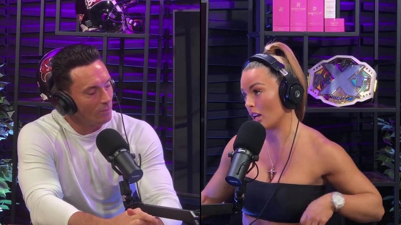 x2mate_com-Power_Alphas_Podcast__Episode_2_28Mandy_Saccomanno__mp42660.jpg