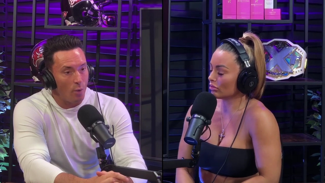 x2mate_com-Power_Alphas_Podcast__Episode_2_28Mandy_Saccomanno__mp42678.jpg