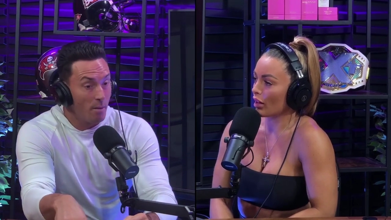 x2mate_com-Power_Alphas_Podcast__Episode_2_28Mandy_Saccomanno__mp42685.jpg