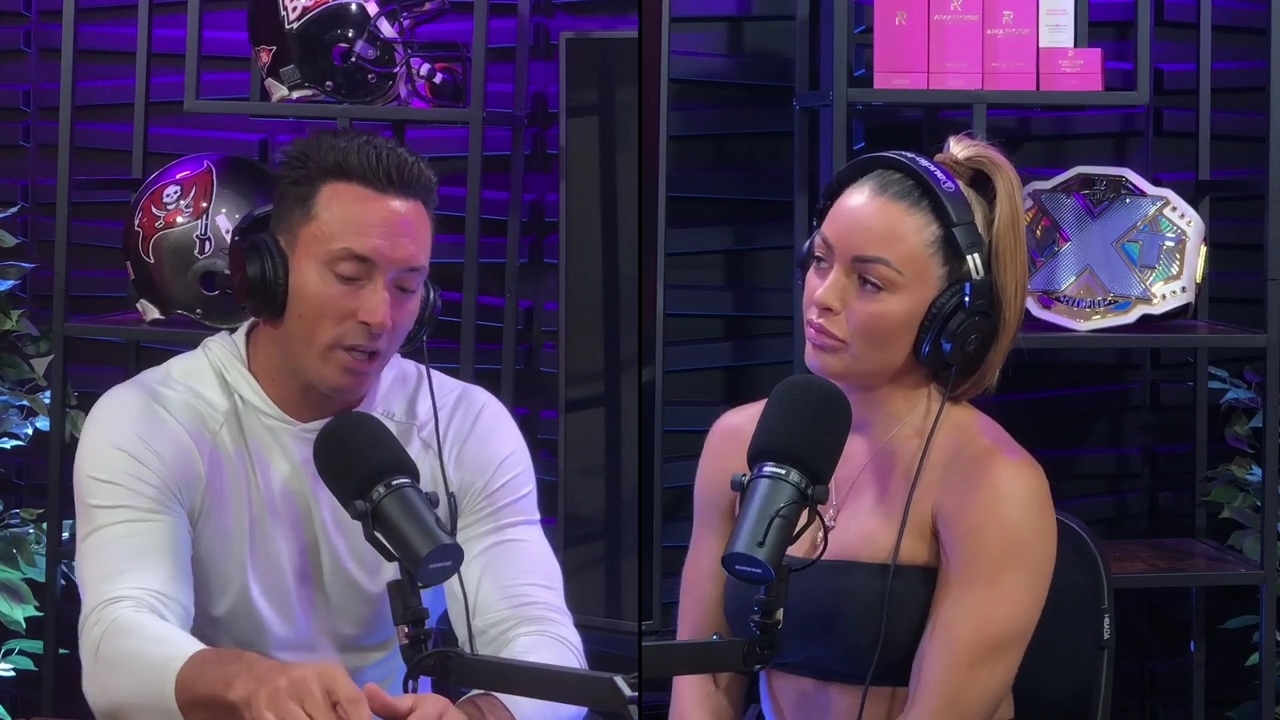 x2mate_com-Power_Alphas_Podcast__Episode_2_28Mandy_Saccomanno__mp42804.jpg