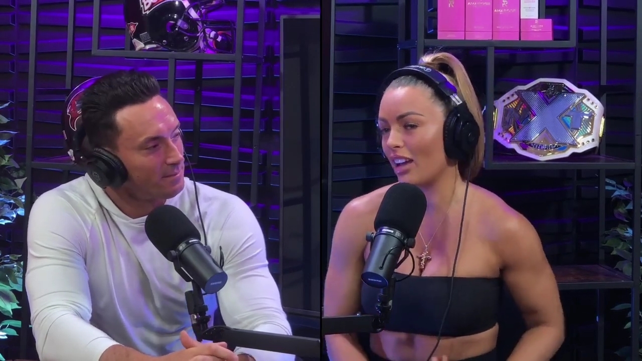 x2mate_com-Power_Alphas_Podcast__Episode_2_28Mandy_Saccomanno__mp42864.jpg
