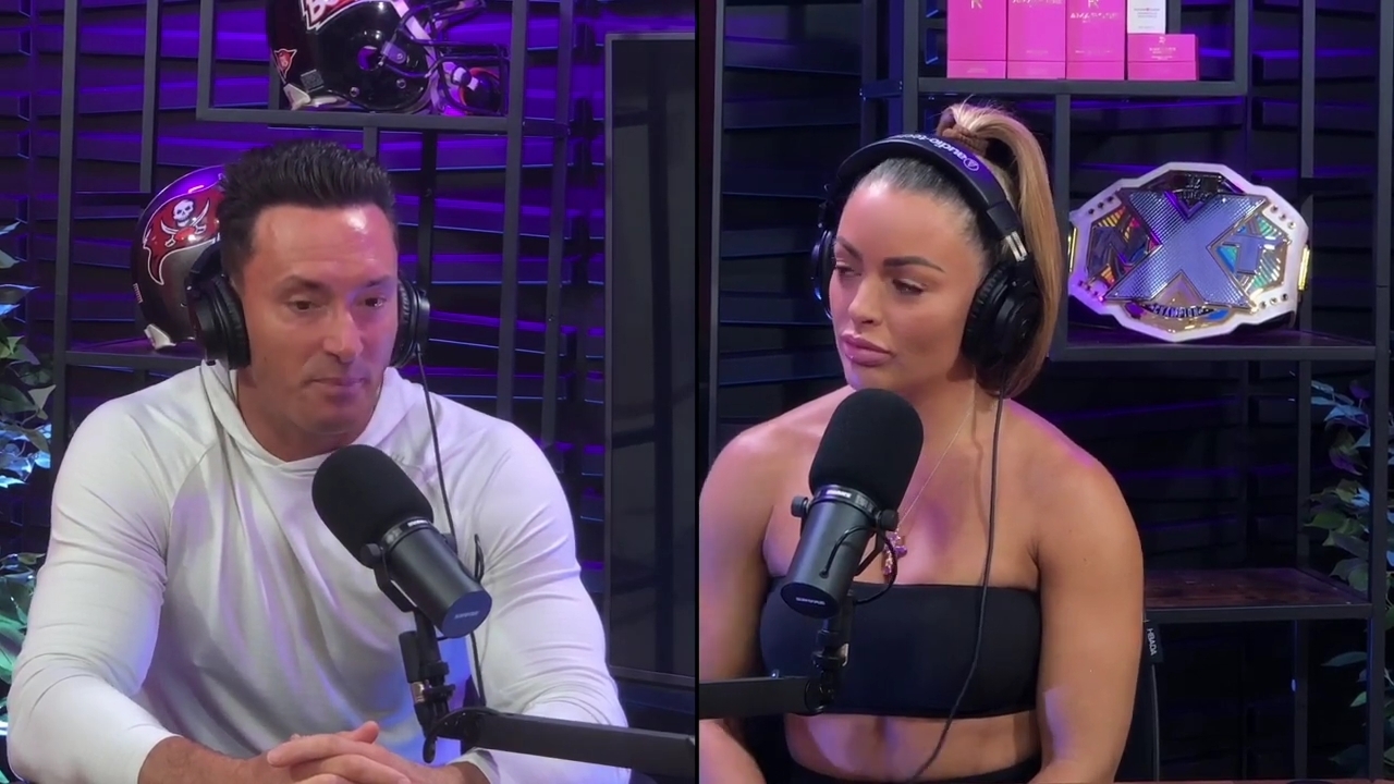 x2mate_com-Power_Alphas_Podcast__Episode_2_28Mandy_Saccomanno__mp42964.jpg