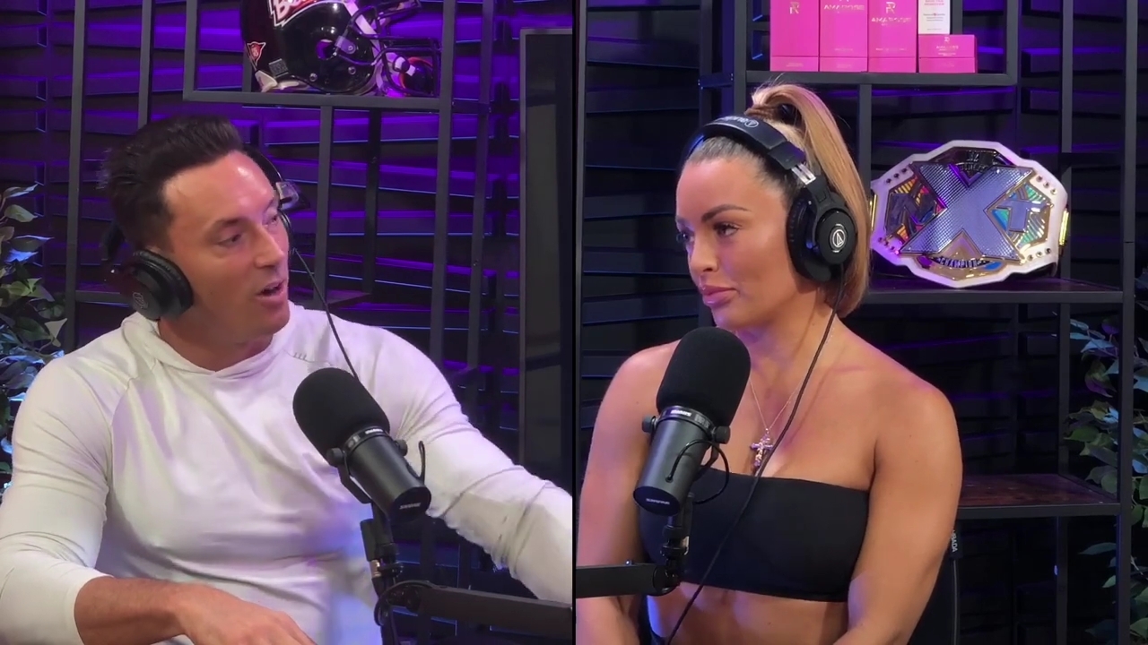 x2mate_com-Power_Alphas_Podcast__Episode_2_28Mandy_Saccomanno__mp43517.jpg
