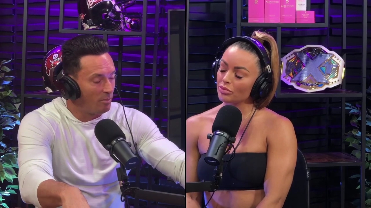 x2mate_com-Power_Alphas_Podcast__Episode_2_28Mandy_Saccomanno__mp43532.jpg
