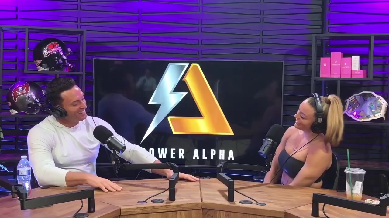 x2mate_com-Power_Alphas_Podcast__Episode_2_28Mandy_Saccomanno__mp43682.jpg