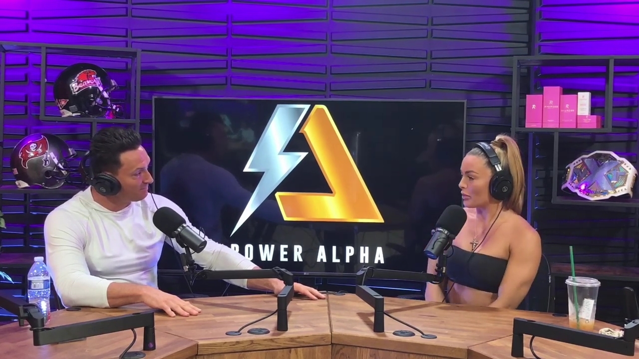 x2mate_com-Power_Alphas_Podcast__Episode_2_28Mandy_Saccomanno__mp43690.jpg