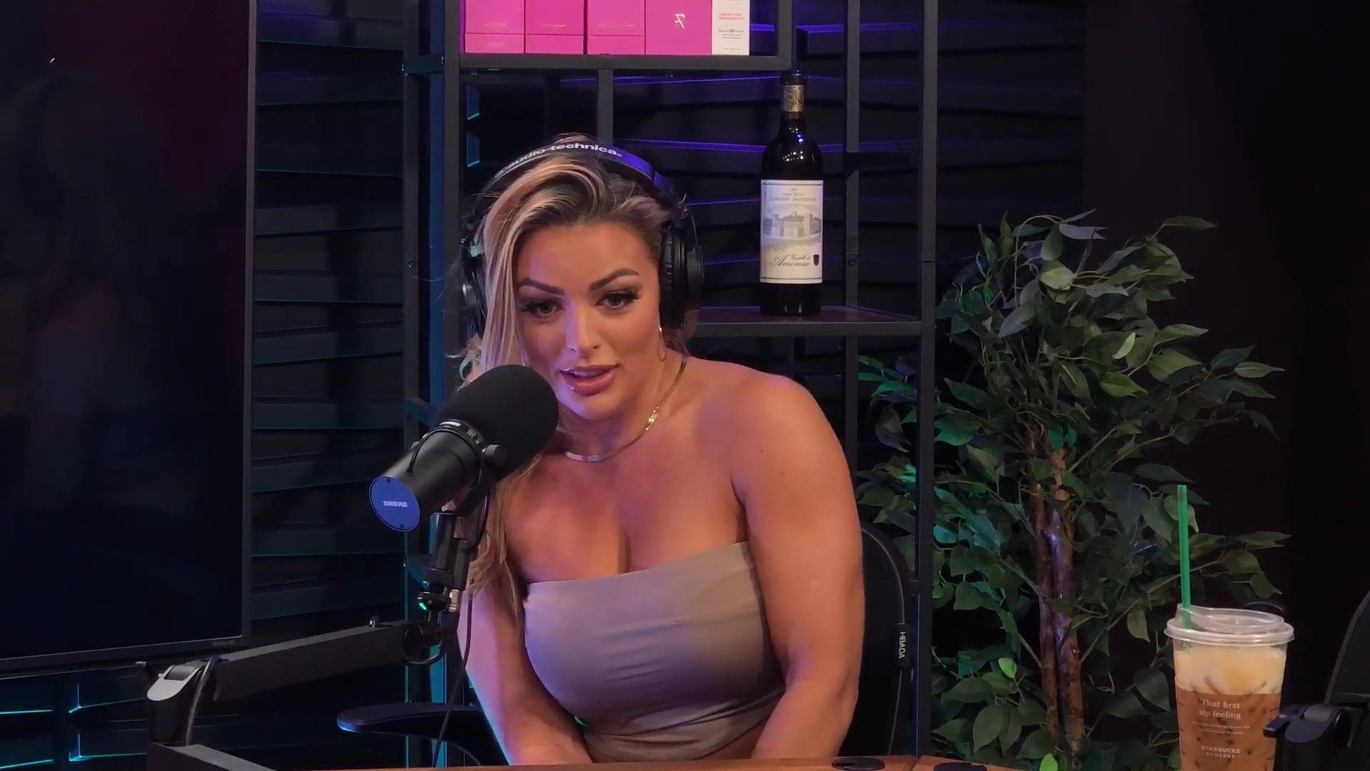 x2mate_com-Power_Alphas_Podcast__Episode_3_28Mandy_Saccomanno___Sabby_Piscitelli29_FT__Macey_Estrella-Kadlec-281080p29_mp40077.jpg