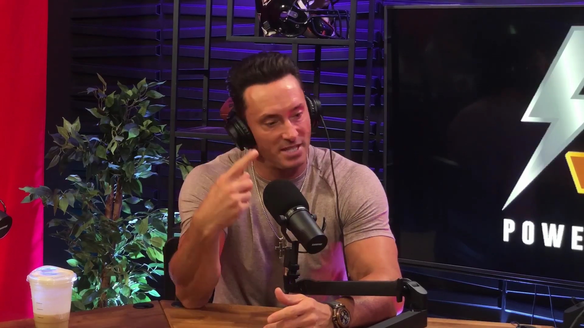 x2mate_com-Power_Alphas_Podcast__Episode_3_28Mandy_Saccomanno___Sabby_Piscitelli29_FT__Macey_Estrella-Kadlec-281080p29_mp42544.jpg