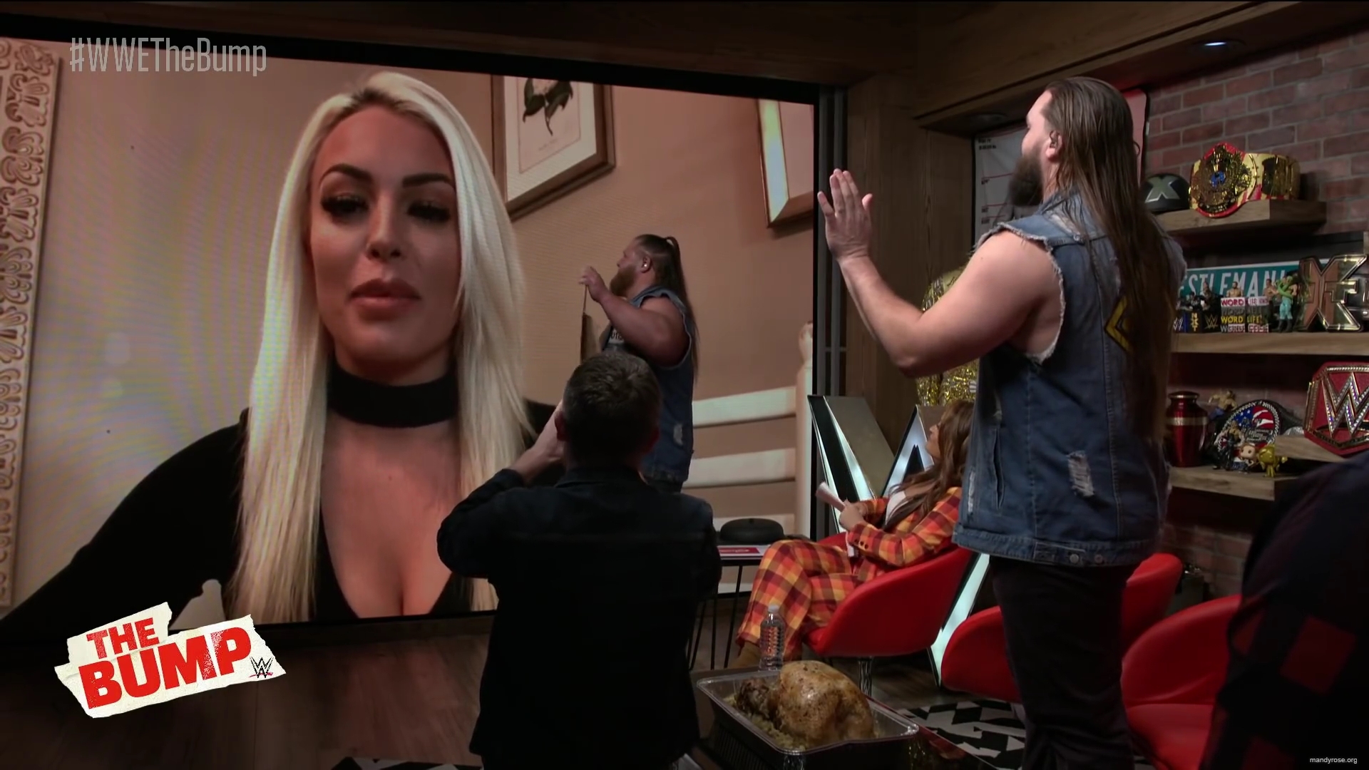 y2mate_com_-_mandy_rose_surprises_otis_wwes_the_bump_nov_20_2019_iMS6AXw-L3A_1080p_mp40026.jpg
