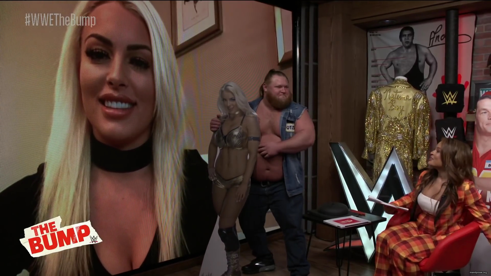 y2mate_com_-_mandy_rose_surprises_otis_wwes_the_bump_nov_20_2019_iMS6AXw-L3A_1080p_mp40046.jpg