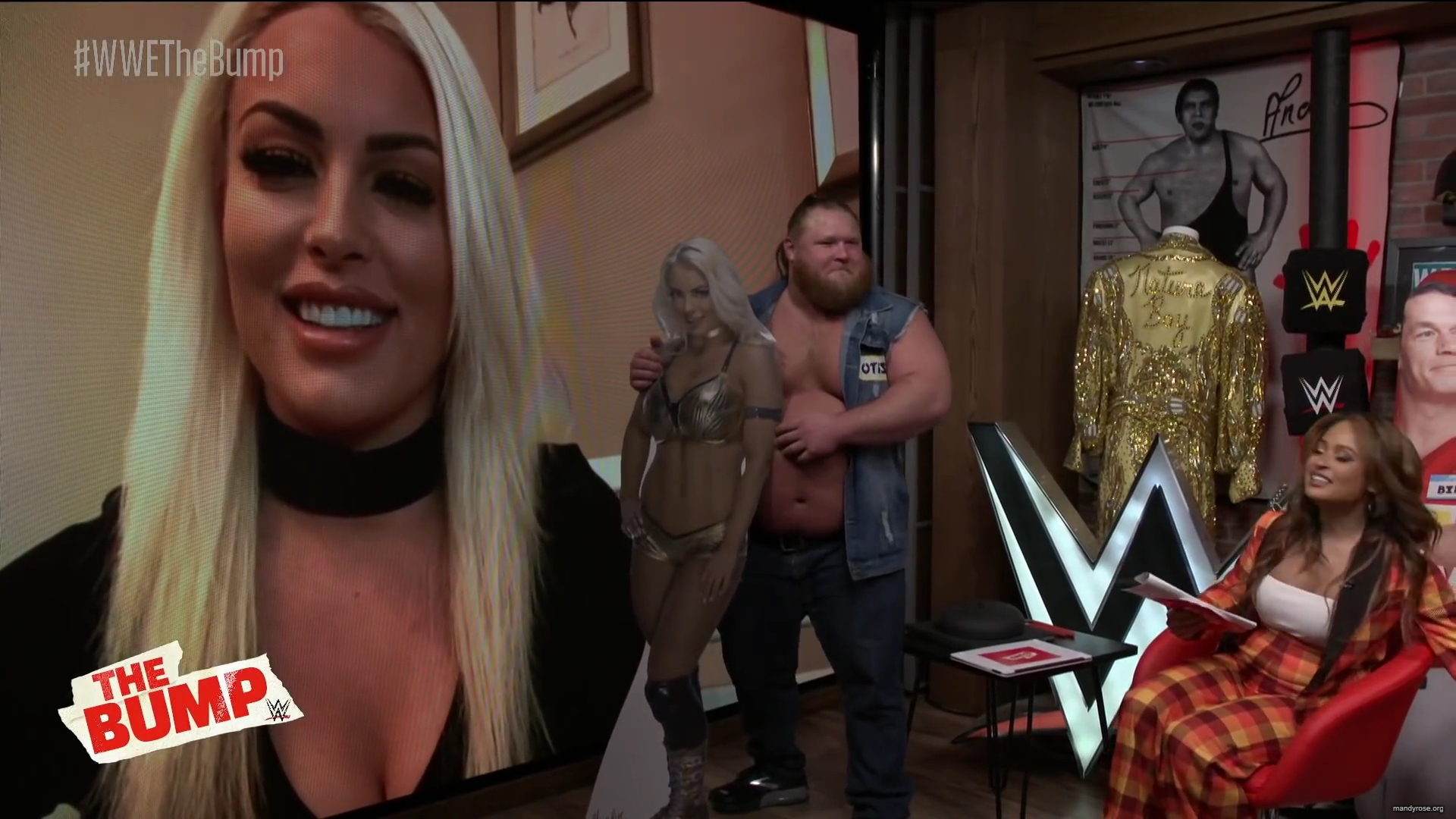y2mate_com_-_mandy_rose_surprises_otis_wwes_the_bump_nov_20_2019_iMS6AXw-L3A_1080p_mp40047.jpg