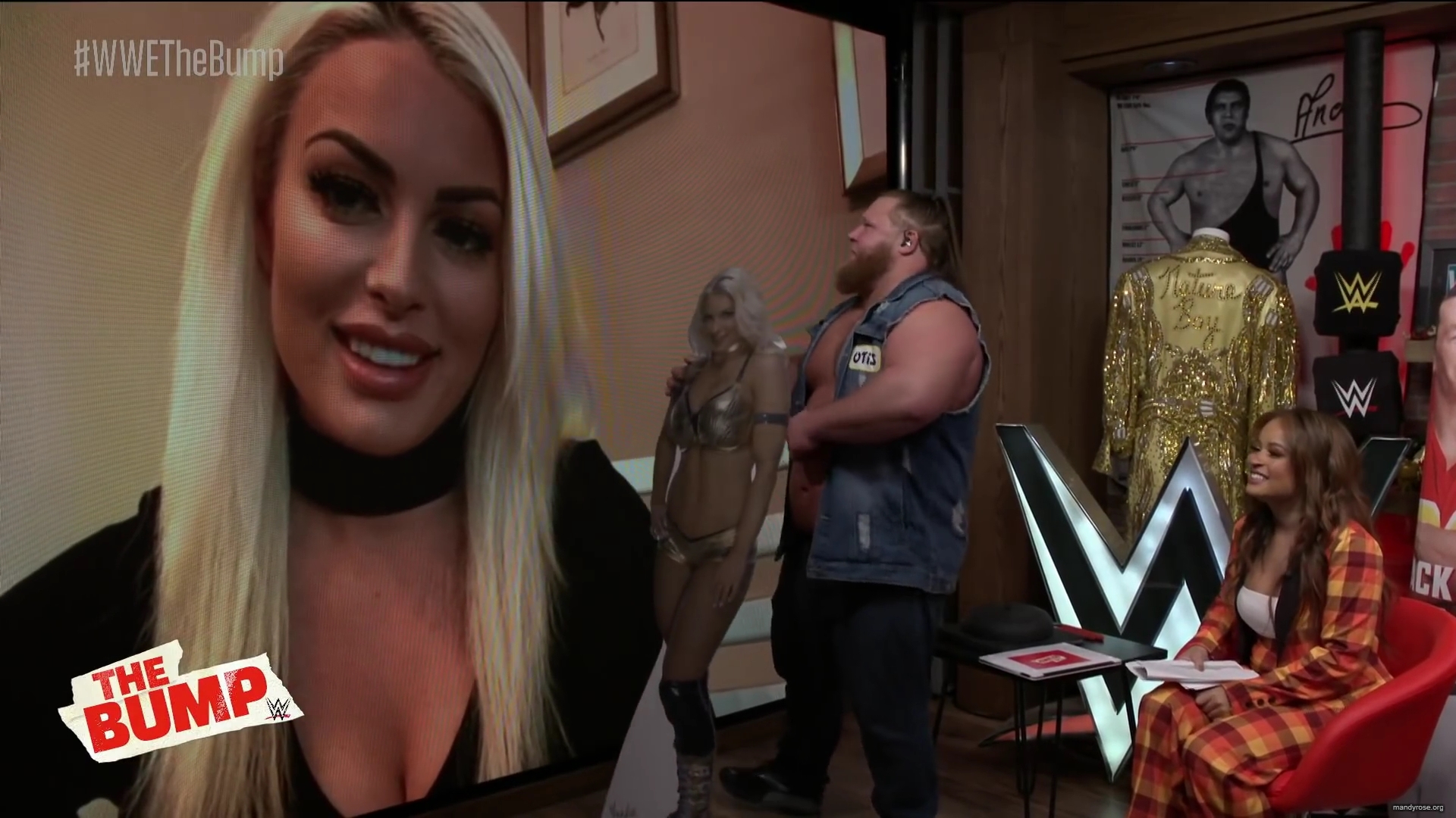 y2mate_com_-_mandy_rose_surprises_otis_wwes_the_bump_nov_20_2019_iMS6AXw-L3A_1080p_mp40051.jpg
