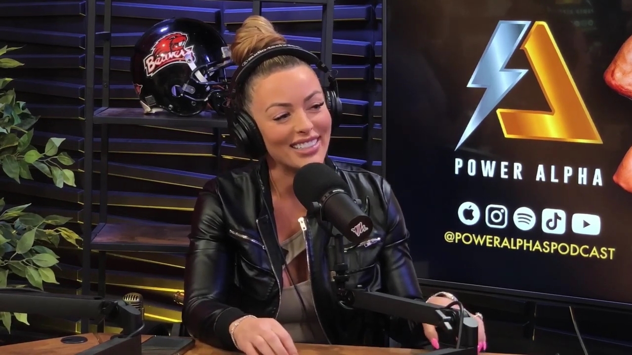 y2mate_is_-_Ep_17_-_Power_Alphas_Podcast__Danny_Valencia___Mandy_Saccomano___Sabby_Piscitelli-F72fz4k5R9Q-720p-1709421904_mp40074.jpg