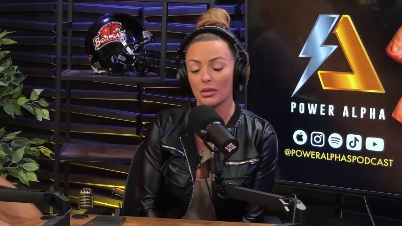 y2mate_is_-_Ep_17_-_Power_Alphas_Podcast__Danny_Valencia___Mandy_Saccomano___Sabby_Piscitelli-F72fz4k5R9Q-720p-1709421904_mp40132.jpg