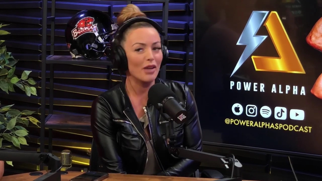y2mate_is_-_Ep_17_-_Power_Alphas_Podcast__Danny_Valencia___Mandy_Saccomano___Sabby_Piscitelli-F72fz4k5R9Q-720p-1709421904_mp40242.jpg
