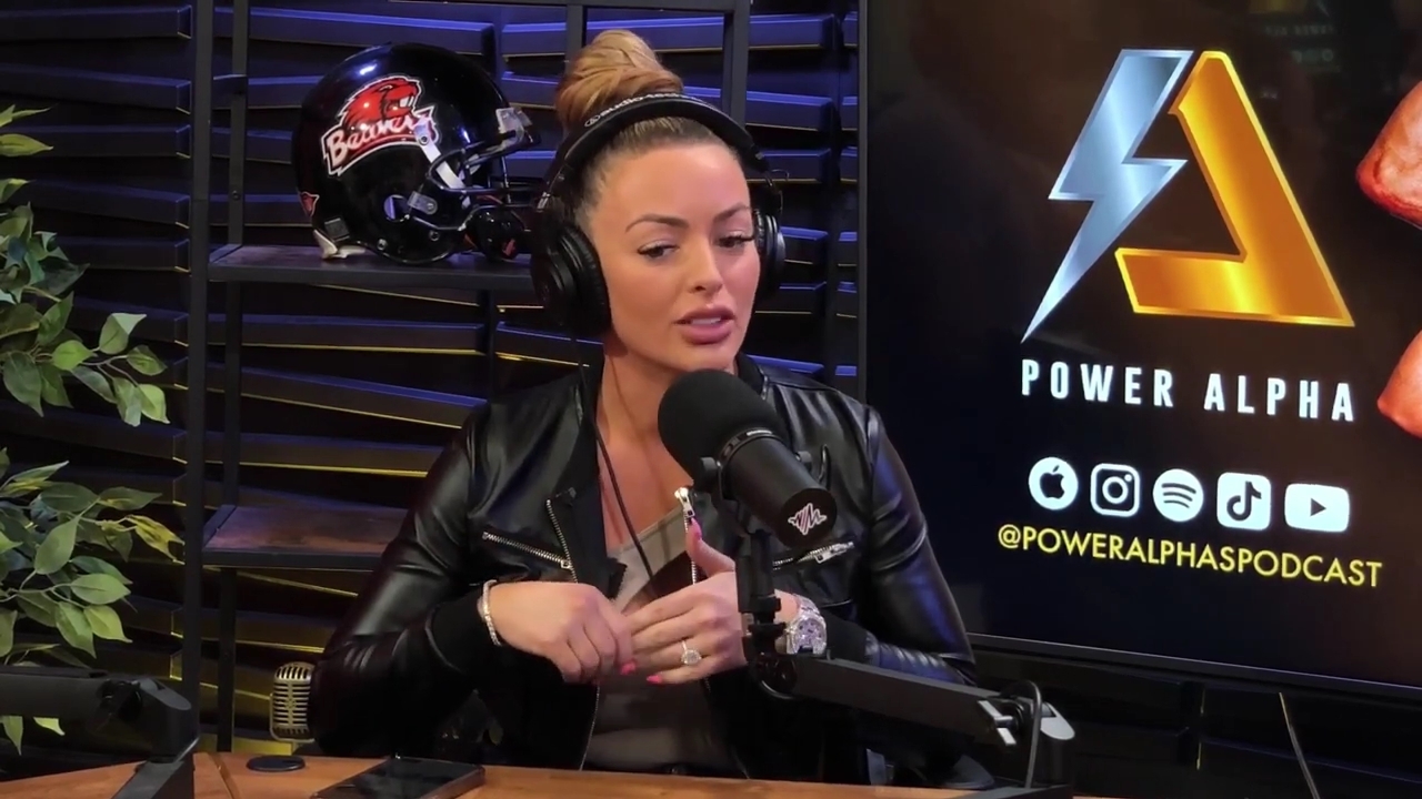 y2mate_is_-_Ep_17_-_Power_Alphas_Podcast__Danny_Valencia___Mandy_Saccomano___Sabby_Piscitelli-F72fz4k5R9Q-720p-1709421904_mp40347.jpg