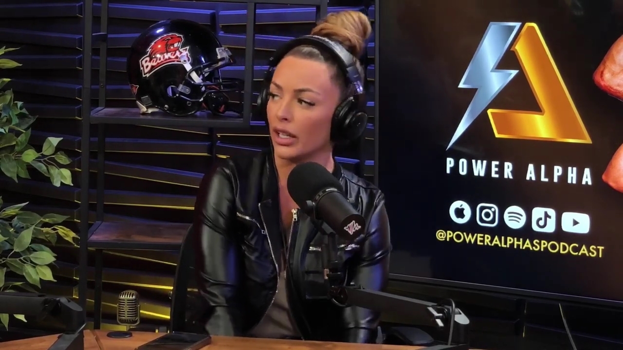 y2mate_is_-_Ep_17_-_Power_Alphas_Podcast__Danny_Valencia___Mandy_Saccomano___Sabby_Piscitelli-F72fz4k5R9Q-720p-1709421904_mp40378.jpg