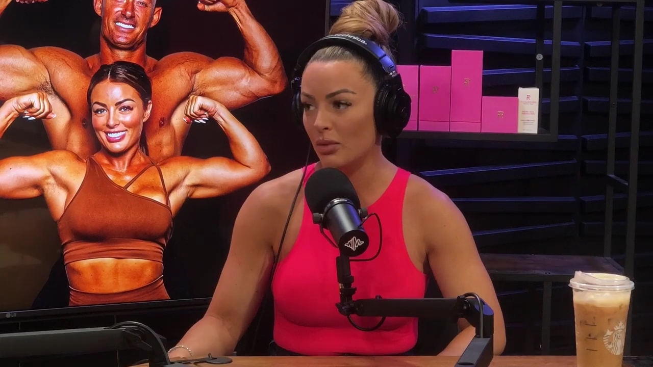 y2mate_is_-_Ep_18_-_Power_Alphas_Podcast___Fans_and_More___Mandy_Saccomano___Sabby_Piscitelli-tYN999eT0mk-720p-1710977826_mp40377.jpg