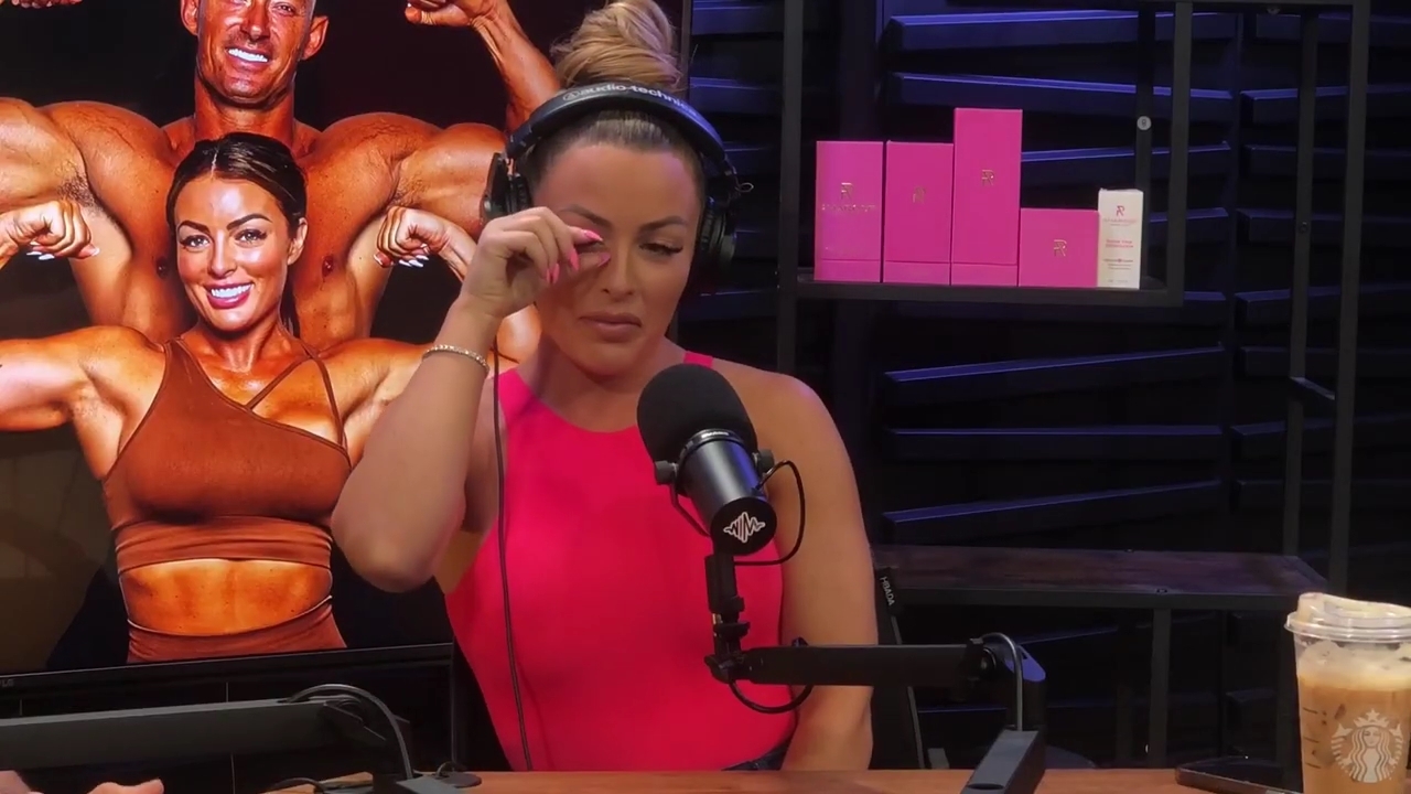 y2mate_is_-_Ep_18_-_Power_Alphas_Podcast___Fans_and_More___Mandy_Saccomano___Sabby_Piscitelli-tYN999eT0mk-720p-1710977826_mp40806.jpg