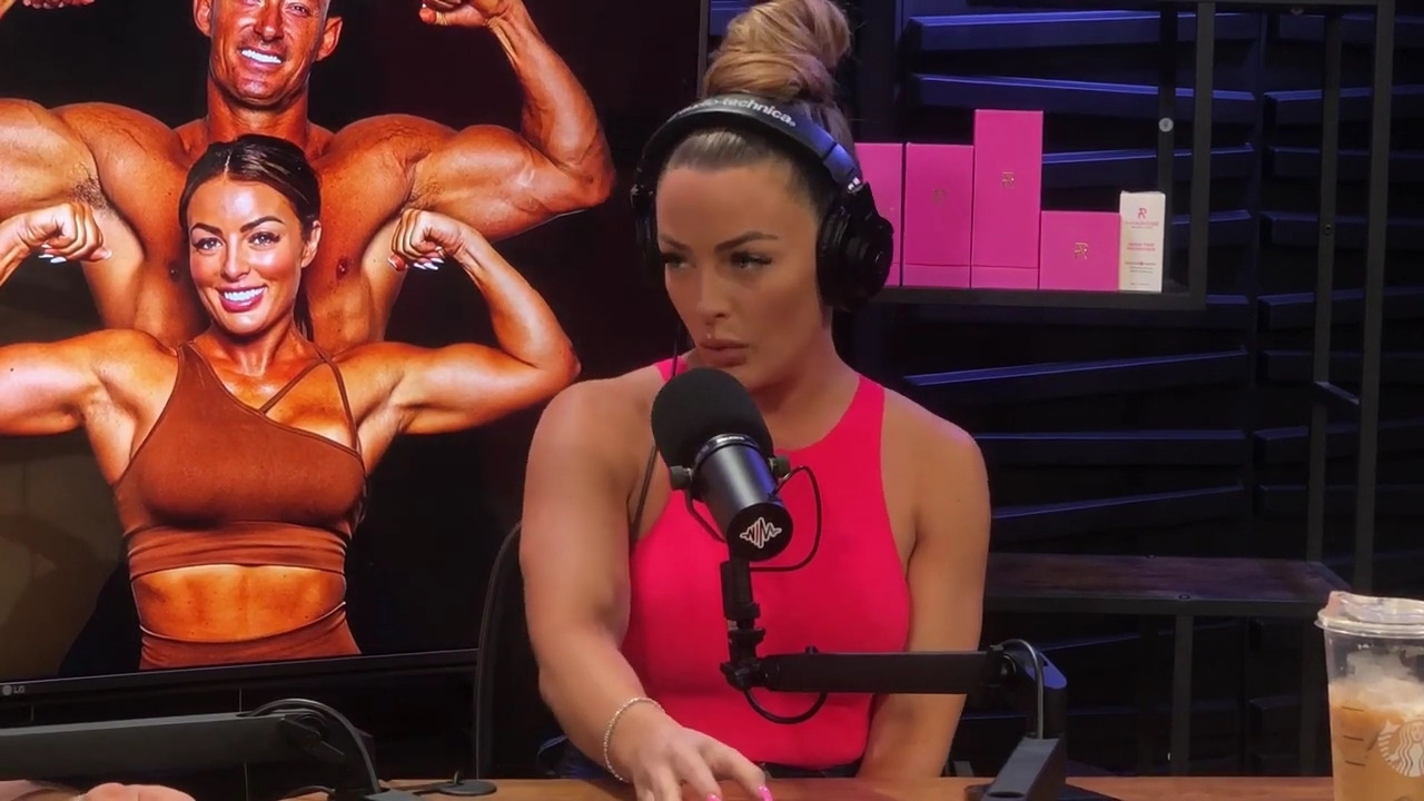 y2mate_is_-_Ep_18_-_Power_Alphas_Podcast___Fans_and_More___Mandy_Saccomano___Sabby_Piscitelli-tYN999eT0mk-720p-1710977826_mp42189.jpg