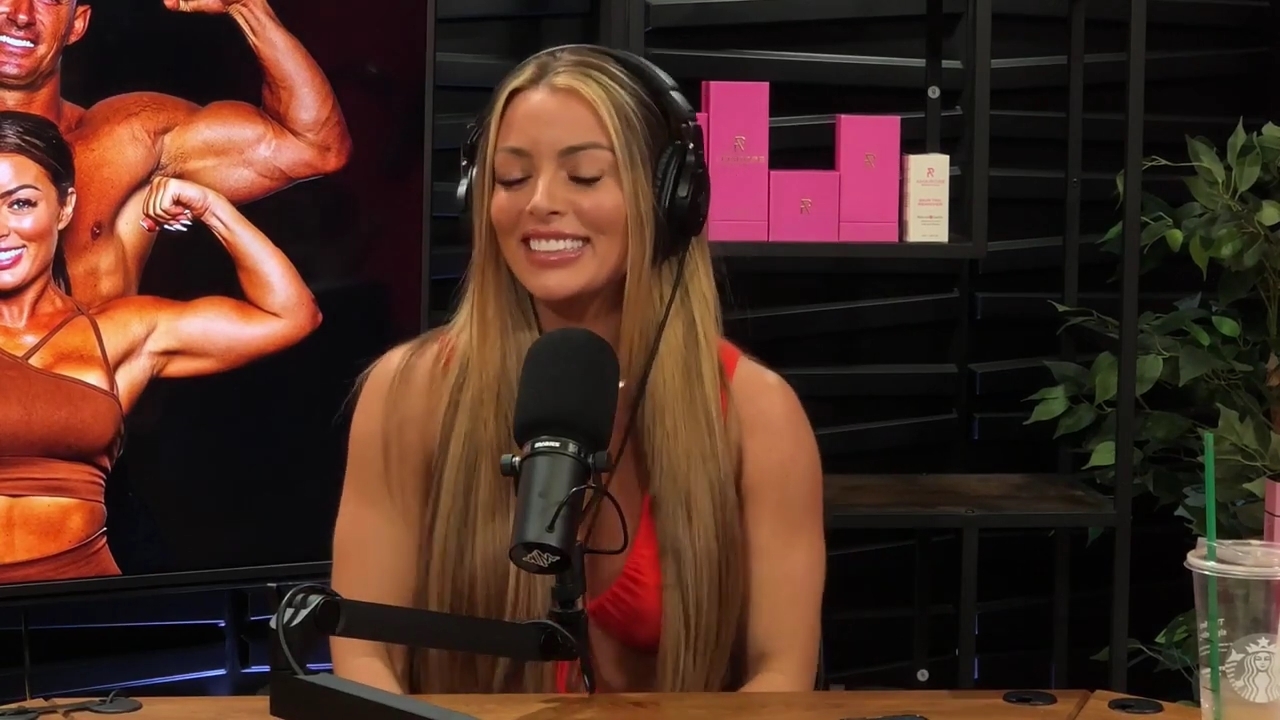 y2mate_is_-_Ep_21_-_Power_Alphas_Podcast__Behind_the_Scenes_of_the_WWE___Mandy_Saccomano___Sabby_Piscitelli-56w6yl4r2MY-720p-1711402344_mp40300.jpg