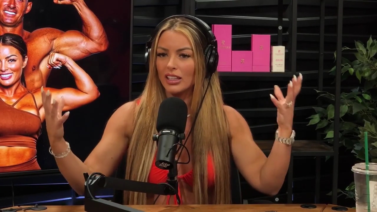 y2mate_is_-_Ep_21_-_Power_Alphas_Podcast__Behind_the_Scenes_of_the_WWE___Mandy_Saccomano___Sabby_Piscitelli-56w6yl4r2MY-720p-1711402344_mp40392.jpg