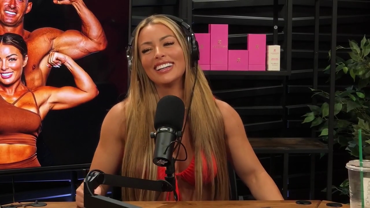 y2mate_is_-_Ep_21_-_Power_Alphas_Podcast__Behind_the_Scenes_of_the_WWE___Mandy_Saccomano___Sabby_Piscitelli-56w6yl4r2MY-720p-1711402344_mp40407.jpg