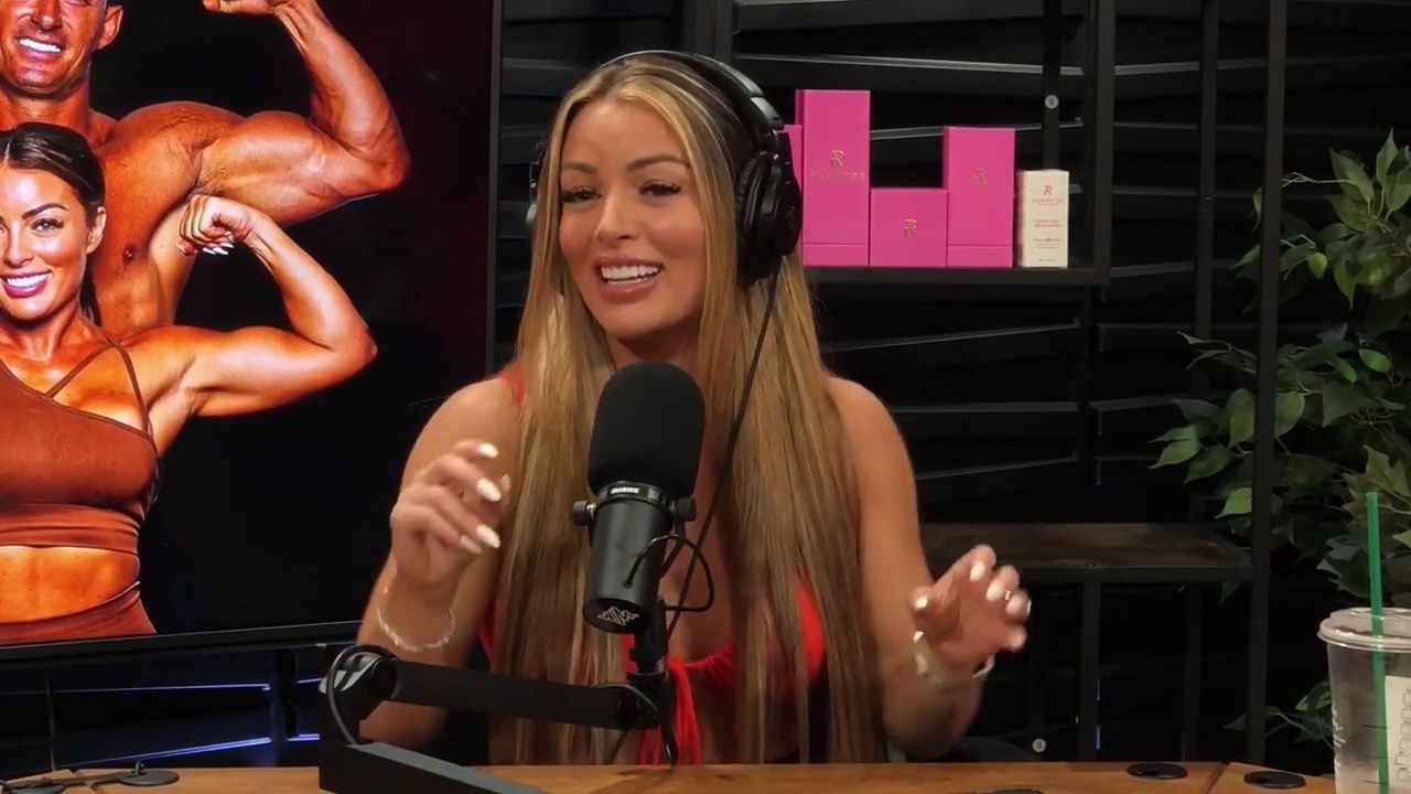 y2mate_is_-_Ep_21_-_Power_Alphas_Podcast__Behind_the_Scenes_of_the_WWE___Mandy_Saccomano___Sabby_Piscitelli-56w6yl4r2MY-720p-1711402344_mp40414.jpg