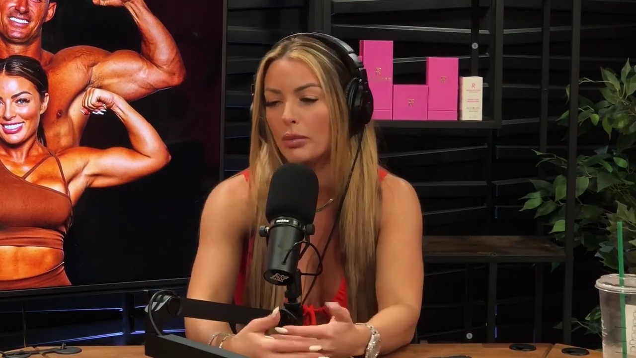 y2mate_is_-_Ep_21_-_Power_Alphas_Podcast__Behind_the_Scenes_of_the_WWE___Mandy_Saccomano___Sabby_Piscitelli-56w6yl4r2MY-720p-1711402344_mp40558.jpg