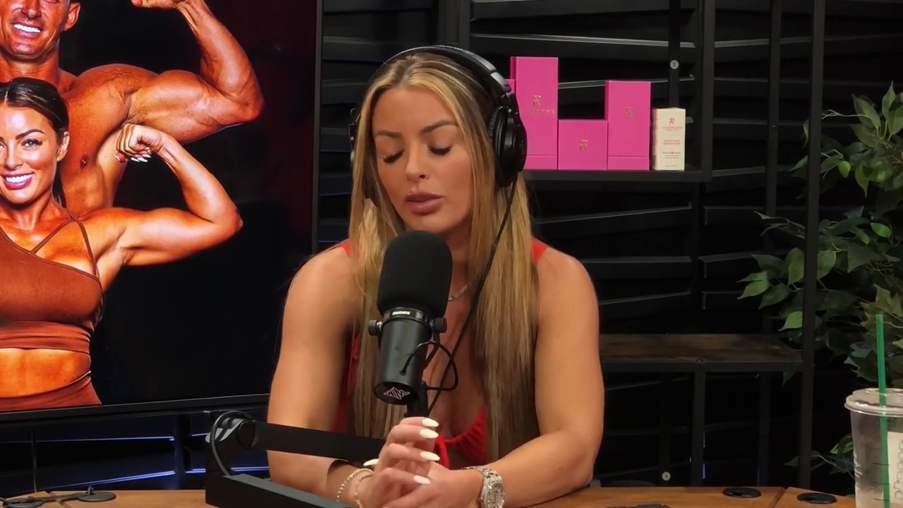 y2mate_is_-_Ep_21_-_Power_Alphas_Podcast__Behind_the_Scenes_of_the_WWE___Mandy_Saccomano___Sabby_Piscitelli-56w6yl4r2MY-720p-1711402344_mp40562.jpg
