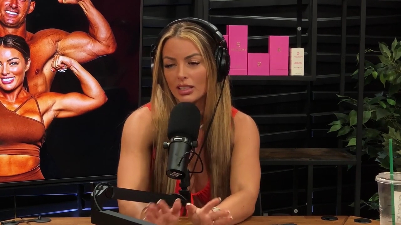 y2mate_is_-_Ep_21_-_Power_Alphas_Podcast__Behind_the_Scenes_of_the_WWE___Mandy_Saccomano___Sabby_Piscitelli-56w6yl4r2MY-720p-1711402344_mp40565.jpg