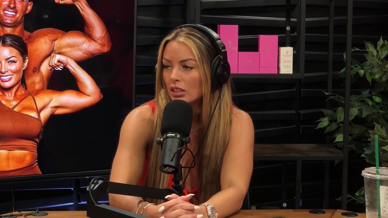 y2mate_is_-_Ep_21_-_Power_Alphas_Podcast__Behind_the_Scenes_of_the_WWE___Mandy_Saccomano___Sabby_Piscitelli-56w6yl4r2MY-720p-1711402344_mp40593.jpg