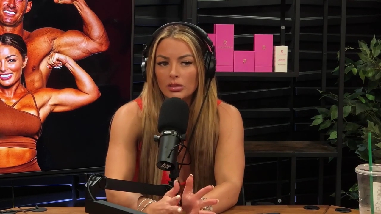 y2mate_is_-_Ep_21_-_Power_Alphas_Podcast__Behind_the_Scenes_of_the_WWE___Mandy_Saccomano___Sabby_Piscitelli-56w6yl4r2MY-720p-1711402344_mp40596.jpg