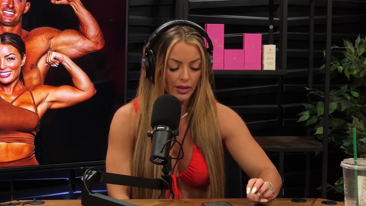 y2mate_is_-_Ep_21_-_Power_Alphas_Podcast__Behind_the_Scenes_of_the_WWE___Mandy_Saccomano___Sabby_Piscitelli-56w6yl4r2MY-720p-1711402344_mp40656.jpg