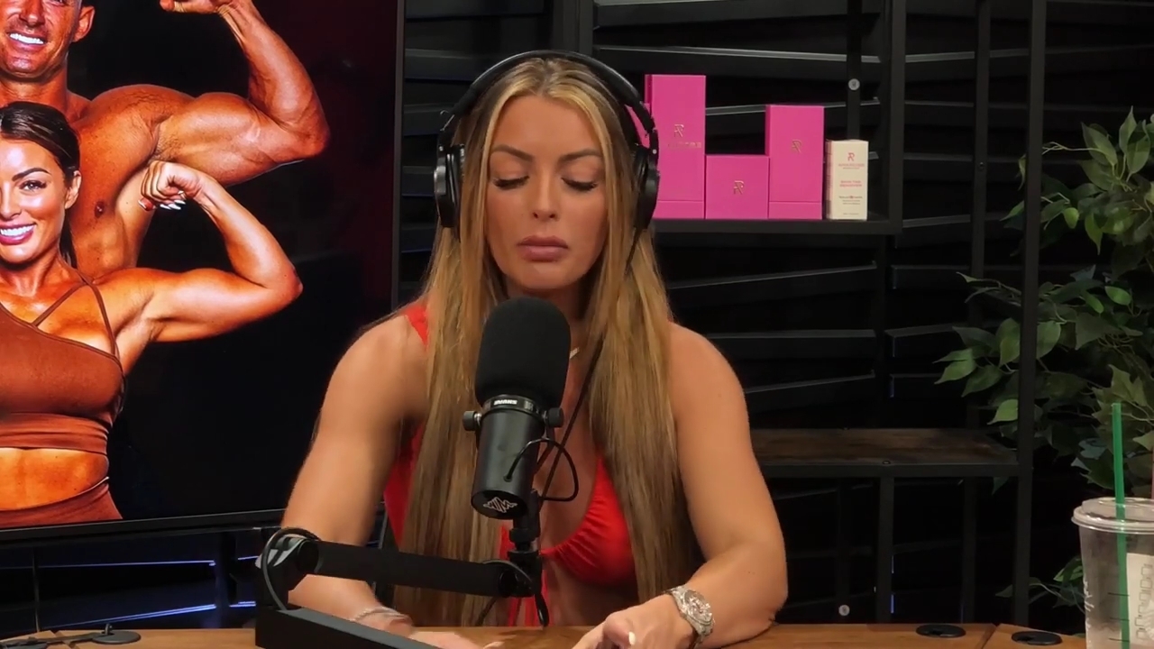 y2mate_is_-_Ep_21_-_Power_Alphas_Podcast__Behind_the_Scenes_of_the_WWE___Mandy_Saccomano___Sabby_Piscitelli-56w6yl4r2MY-720p-1711402344_mp40660.jpg