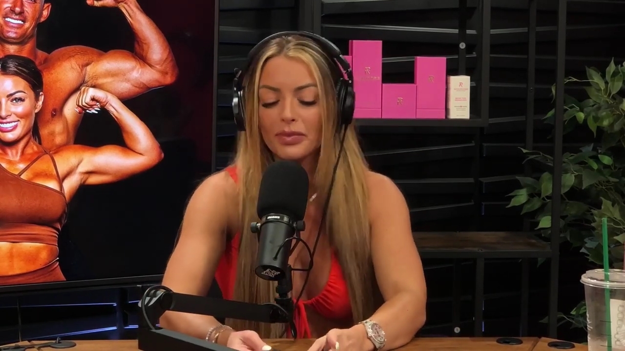 y2mate_is_-_Ep_21_-_Power_Alphas_Podcast__Behind_the_Scenes_of_the_WWE___Mandy_Saccomano___Sabby_Piscitelli-56w6yl4r2MY-720p-1711402344_mp40662.jpg