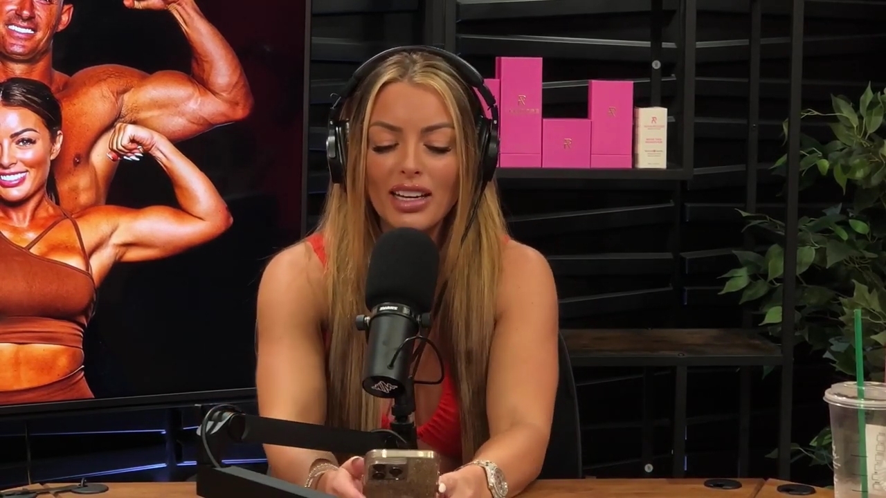 y2mate_is_-_Ep_21_-_Power_Alphas_Podcast__Behind_the_Scenes_of_the_WWE___Mandy_Saccomano___Sabby_Piscitelli-56w6yl4r2MY-720p-1711402344_mp40664.jpg