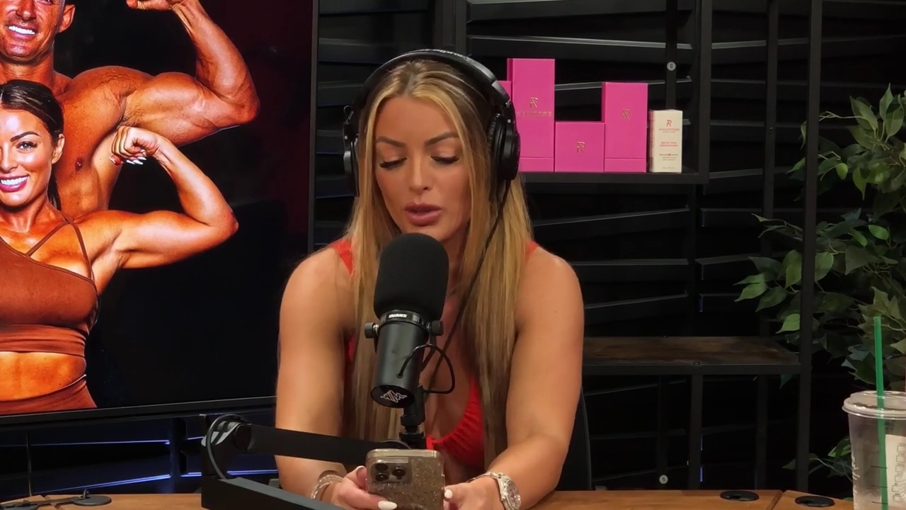 y2mate_is_-_Ep_21_-_Power_Alphas_Podcast__Behind_the_Scenes_of_the_WWE___Mandy_Saccomano___Sabby_Piscitelli-56w6yl4r2MY-720p-1711402344_mp40665.jpg