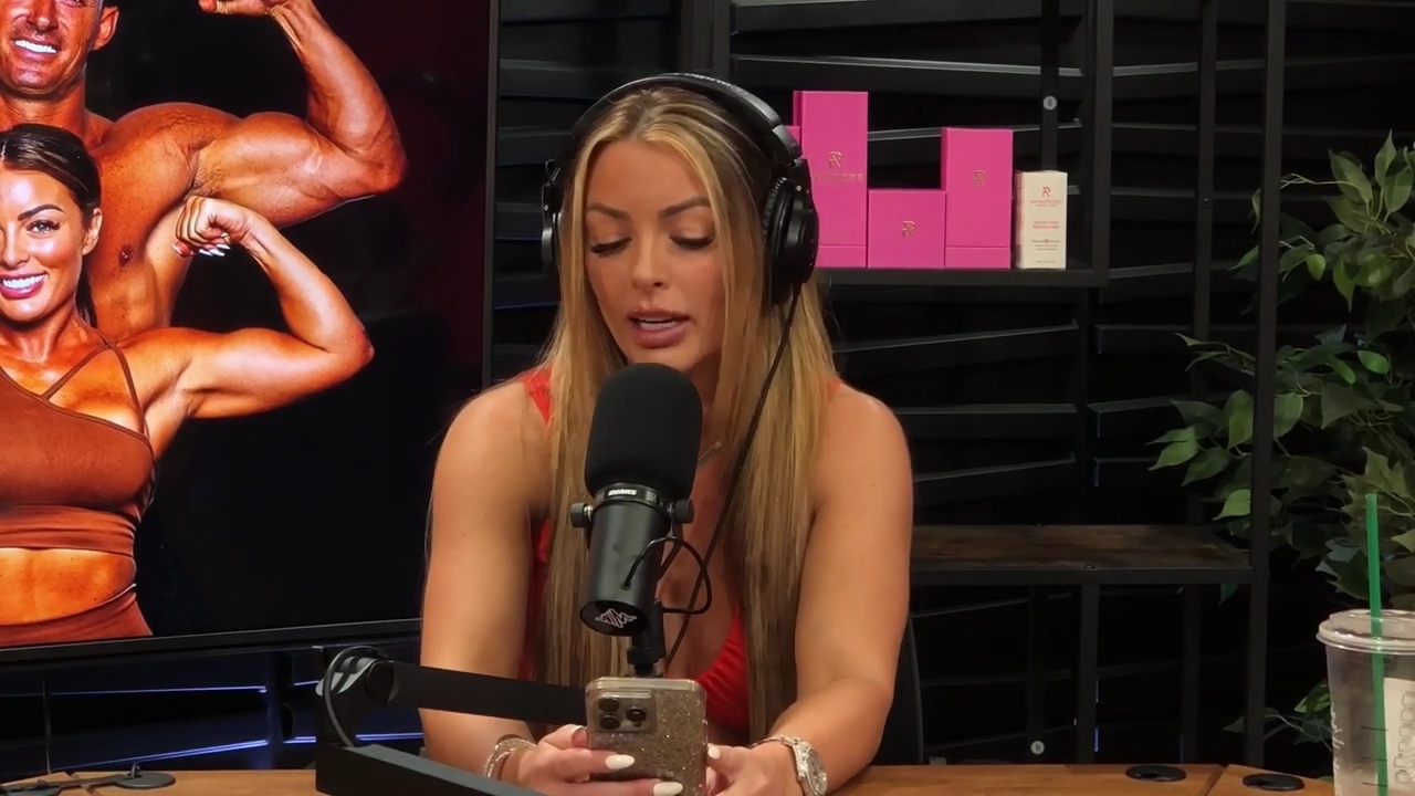 y2mate_is_-_Ep_21_-_Power_Alphas_Podcast__Behind_the_Scenes_of_the_WWE___Mandy_Saccomano___Sabby_Piscitelli-56w6yl4r2MY-720p-1711402344_mp40673.jpg